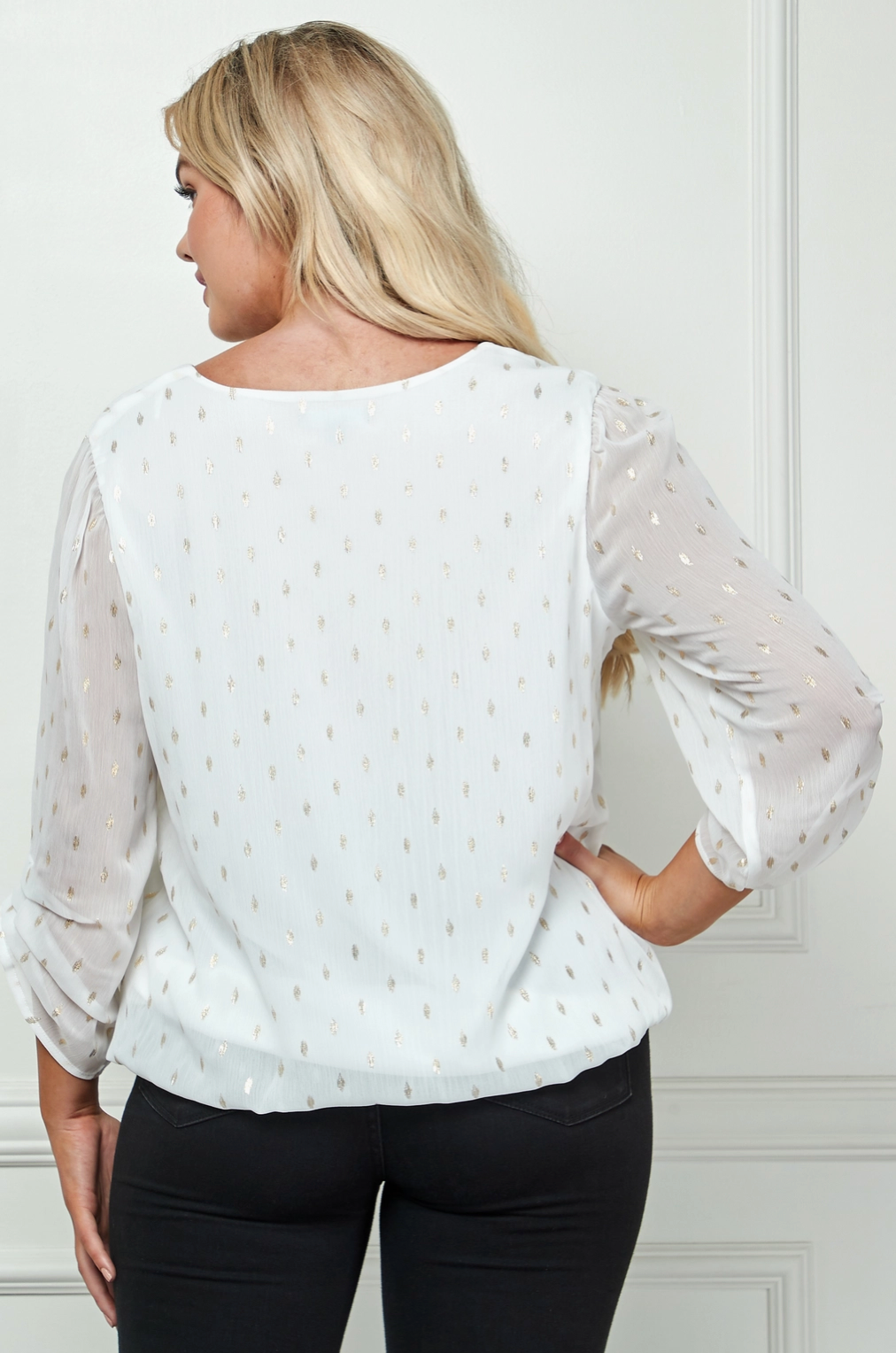 Hooked Chain Blouse (Curvy)